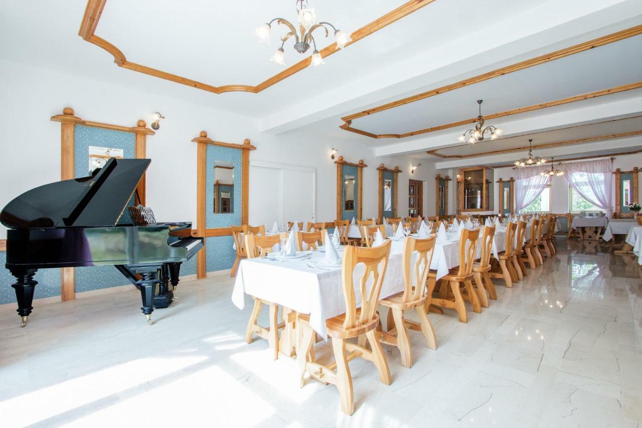 Отель Pansion Oliva Крница Экстерьер фото